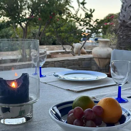 Drionisi In Tzanes, Paros - 6 Guests Holiday home